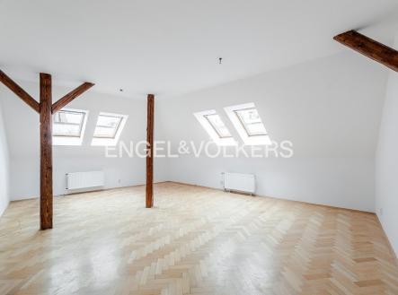 Pronájem bytu, 3+1, 112 m²