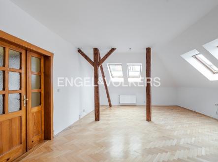 Pronájem bytu, 3+1, 112 m²