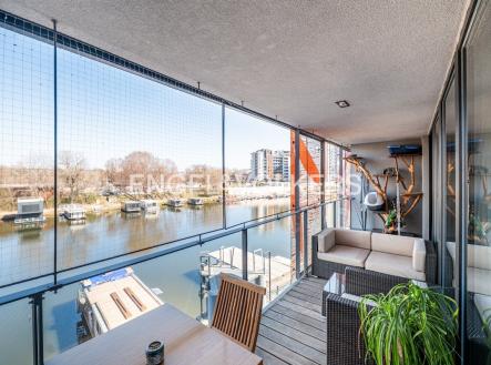 Pronájem bytu, 2+kk, 69 m²