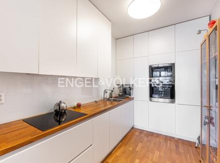 Pronájem bytu, 2+kk, 69 m²
