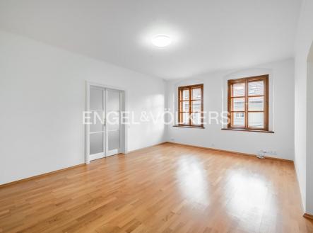 Pronájem bytu, 4+1, 92 m²