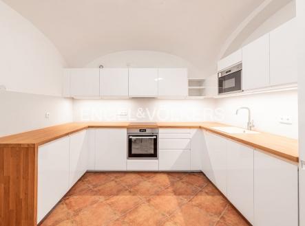 Pronájem bytu, 2+1, 65 m²