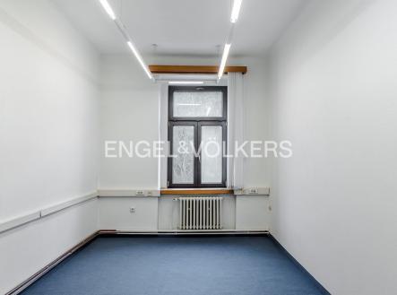 Pronájem kanceláře, 16 m²