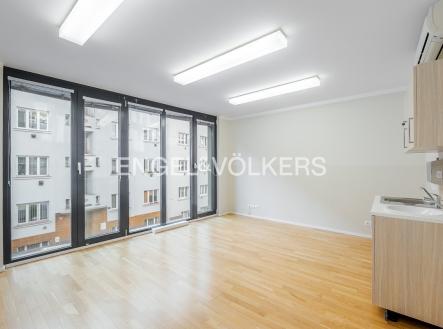 Prodej bytu, 3+kk, 79 m²