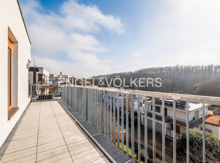 Pronájem bytu, 3+kk, 79 m²