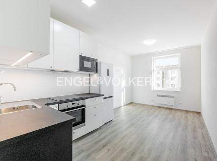 Pronájem bytu, 2+kk, 44 m²