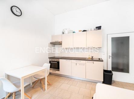Pronájem bytu, 1+kk, 23 m²