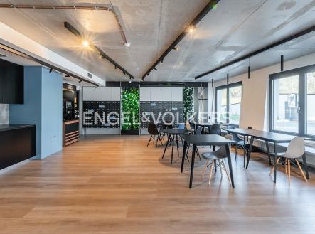Pronájem kanceláře, 37 m²