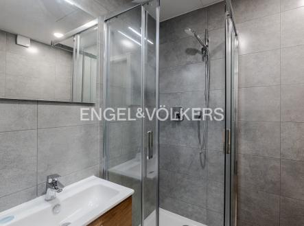 Pronájem bytu, 1+1, 38 m²