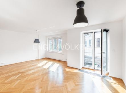 Pronájem bytu, 2+kk, 68 m²