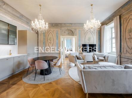 Pronájem bytu, 2+1, 98 m²