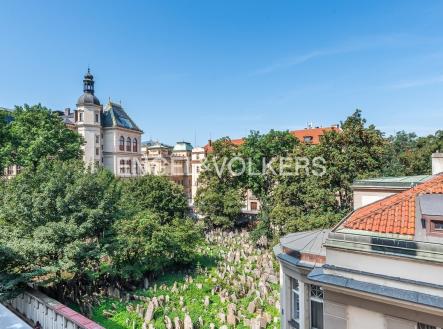 Pronájem bytu, 3+1, 142 m²