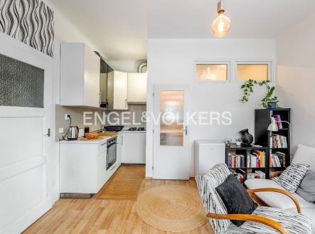 Pronájem bytu, 1+kk, 20 m²