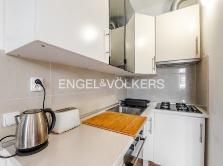 Pronájem bytu, 1+kk, 20 m²