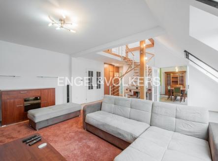 Pronájem bytu, 4+1, 120 m²