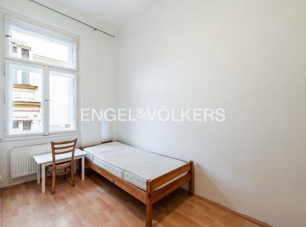 Pronájem bytu, 3+kk, 60 m²