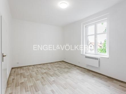 Pronájem bytu, 2+kk, 48 m²