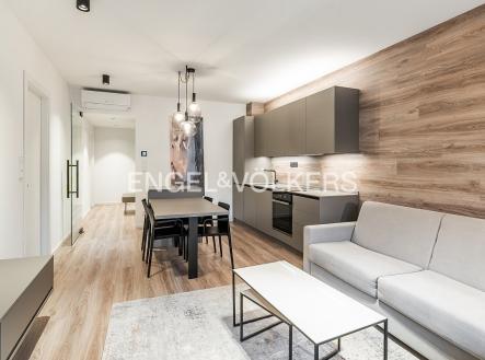 Prodej bytu, 2+kk, 67 m²