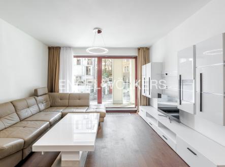 Pronájem bytu, 2+kk, 66 m²