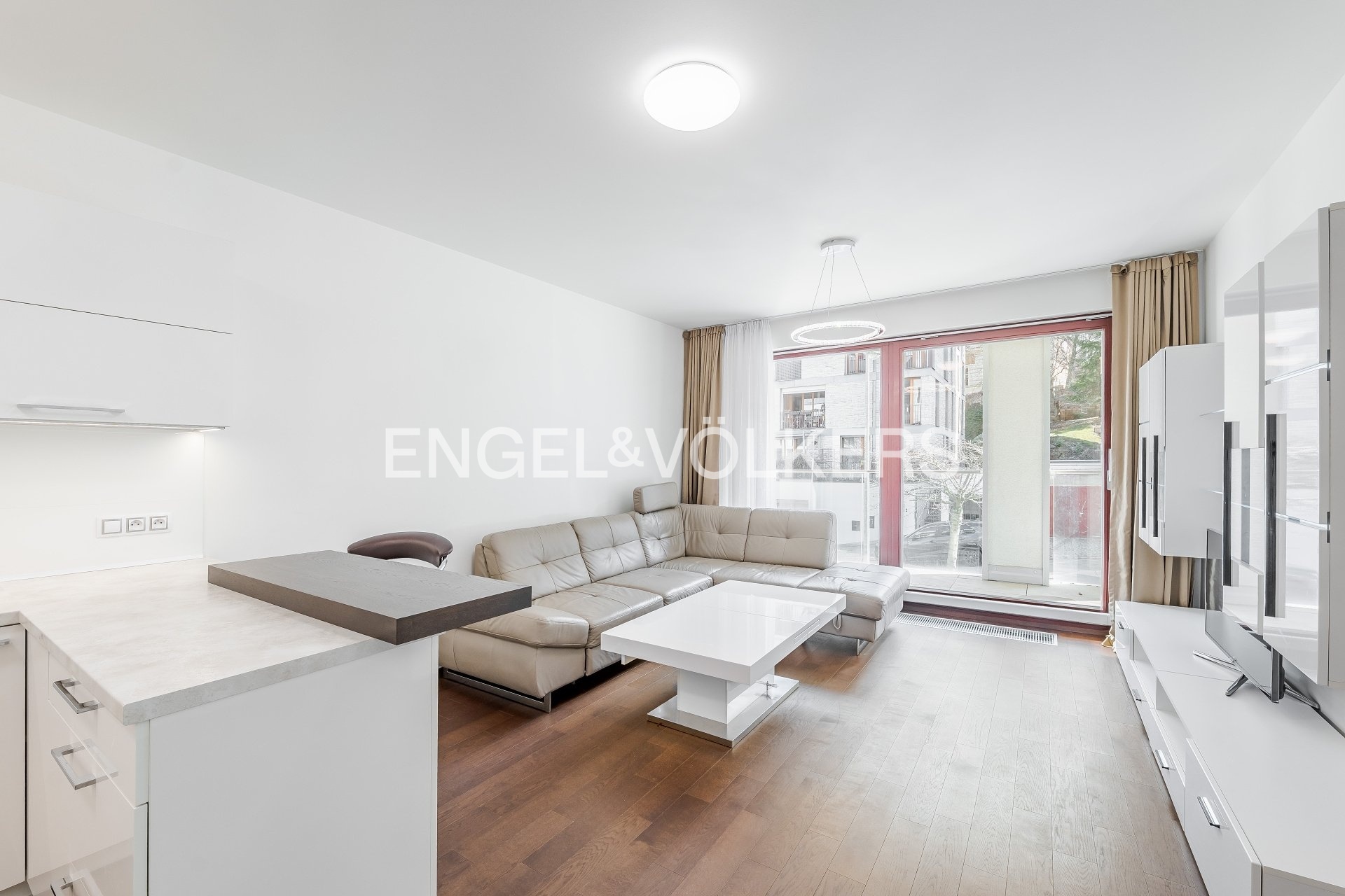 P1511288-HDR_web