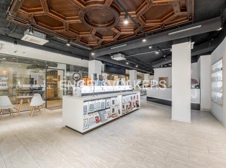 Pronájem obchodní prostory, 176 m²