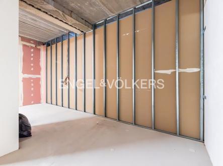 Pronájem obchodní prostor, 201 m²