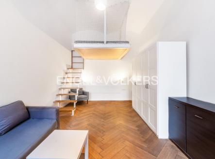 Pronájem bytu, 2+1, 54 m²