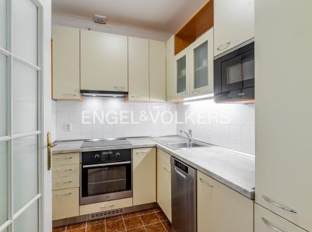 Pronájem bytu, 3+1, 63 m²