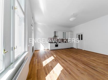 Pronájem bytu, 2+kk, 65 m²