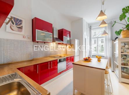 Pronájem bytu, 4+1, 135 m²