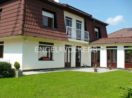 Pronájem domu/vily, 365 m²