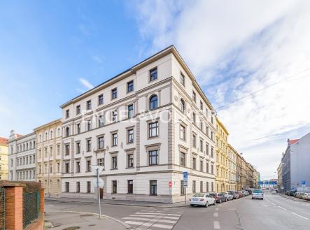 Pronájem kanceláře, 32 m²