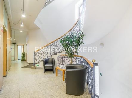 Pronájem kanceláře, 32 m²