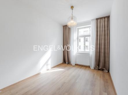 Pronájem bytu, 2+kk, 44 m²