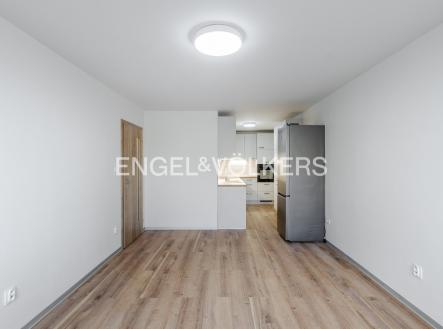 Pronájem bytu, 3+kk, 68 m²
