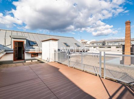 Pronájem bytu, 4+kk, 110 m²