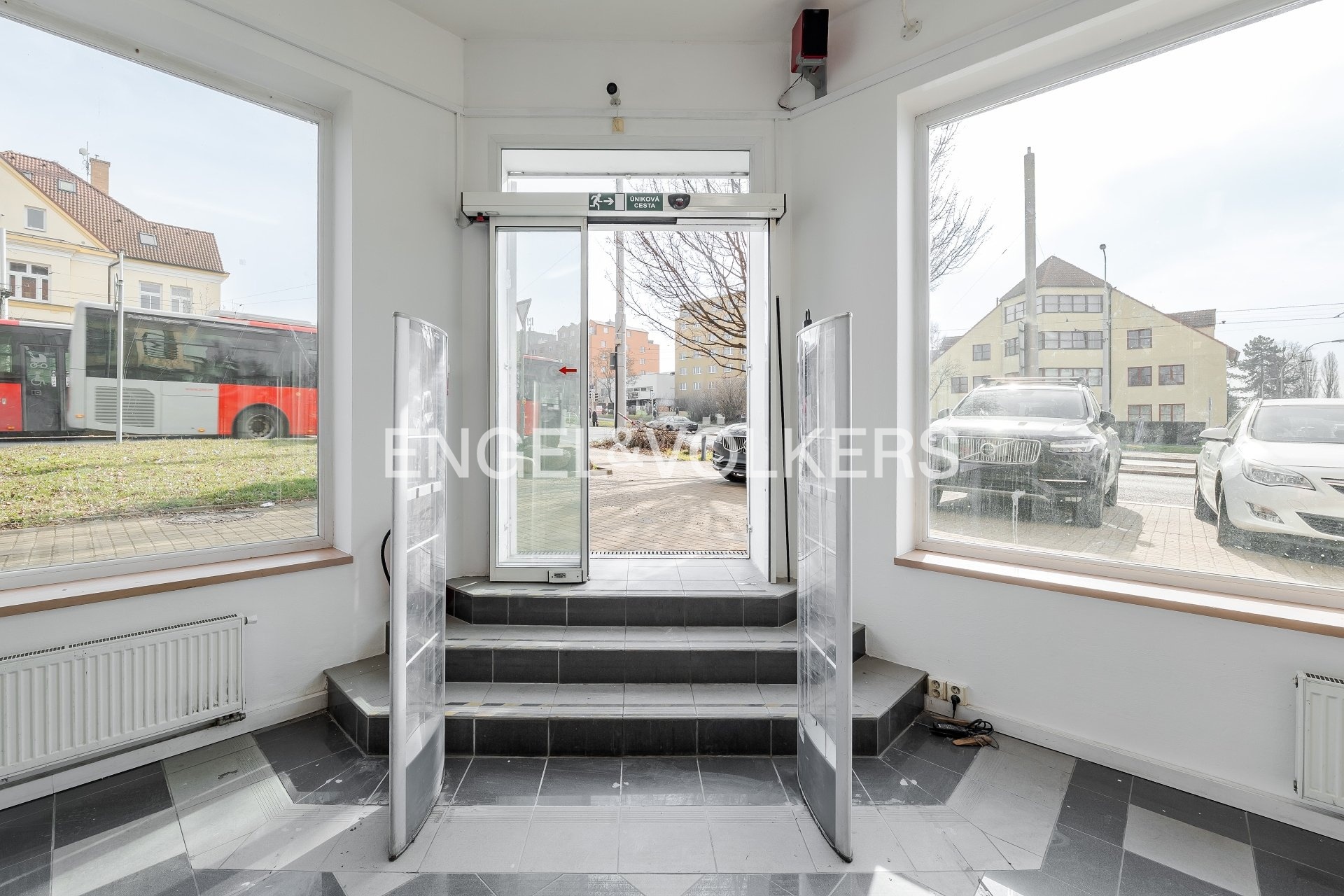 P1511104-HDR_web