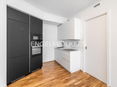 Pronájem bytu, 2+kk, 56 m²