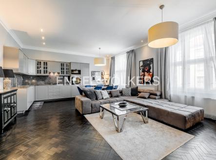 Pronájem bytu, 2+kk, 82 m² obrázek