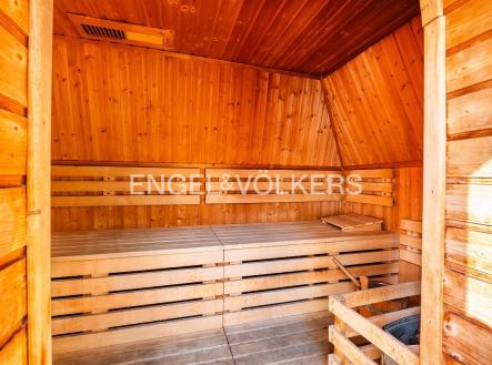 Pronájem bytu, 4+kk, 220 m²