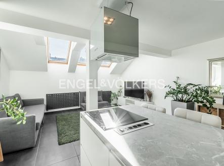 Prodej bytu, 2+kk, 57 m²