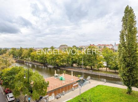 Pronájem bytu, 2+1, 100 m²