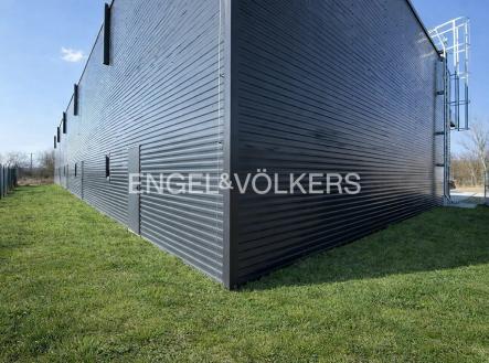 Pronájem komerčního objektu, sklad, 965 m²