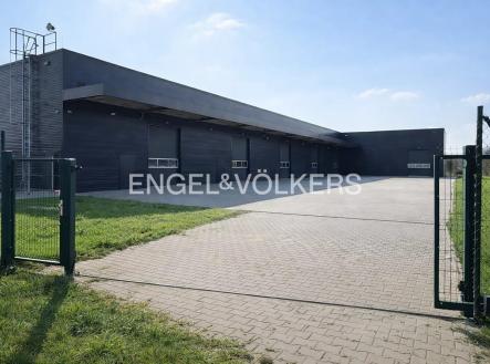 Pronájem komerčního objektu, sklad, 193 m² obrázek