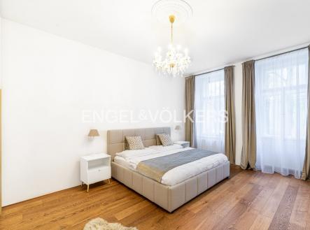 Pronájem bytu, 2+kk, 55 m²