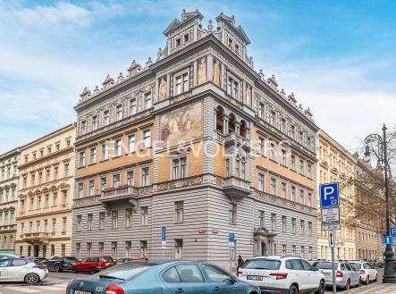 Prodej bytu, 3+1, 128 m²