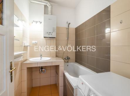 Pronájem bytu, 2+1, 70 m²