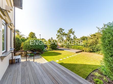 Pronájem domu/vily, 222 m²