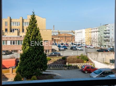 Pronájem bytu, 3+kk, 71 m²