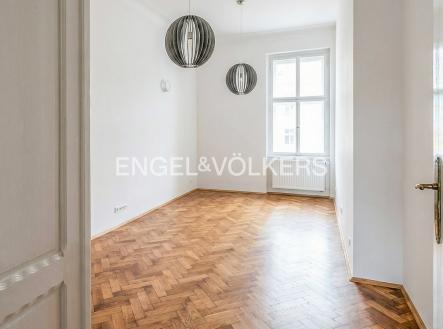 Pronájem bytu, 3+kk, 72 m²